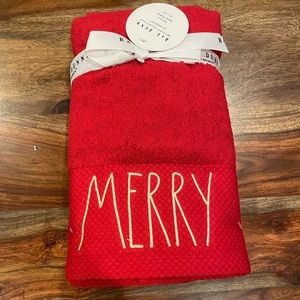 Rae Dunn hand towels